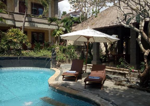 Mumbul Haus | Ellies Hotel