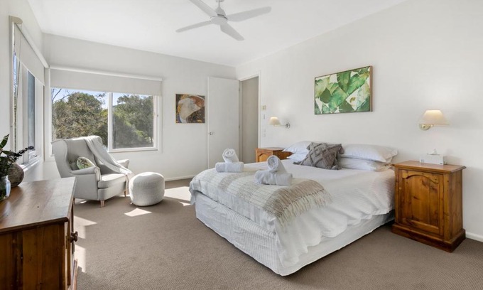 Sorrento Haus | Ellis Cottage Sorrento plus Guest House