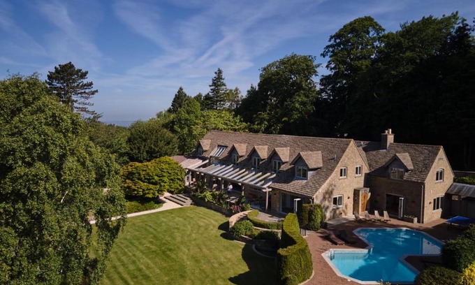 Broadway Villa | Elsker