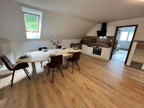 Trencin Wohnung | Elysian 3 apartment - TEAM