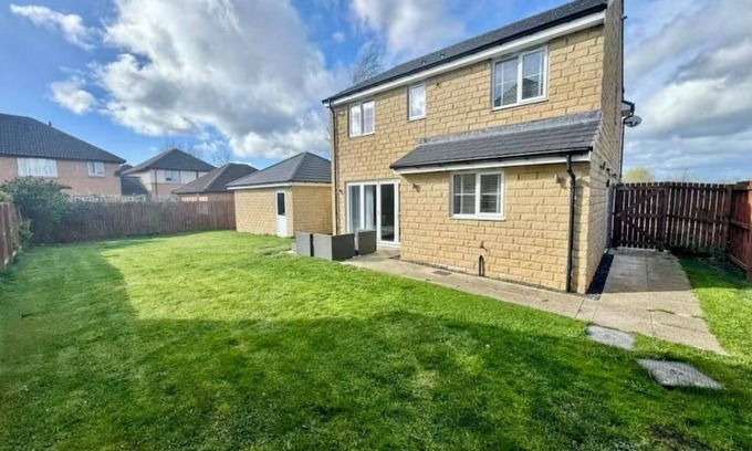 Darlington Haus | Elysian Escape, modern 5 bedroom house, sleeps 12