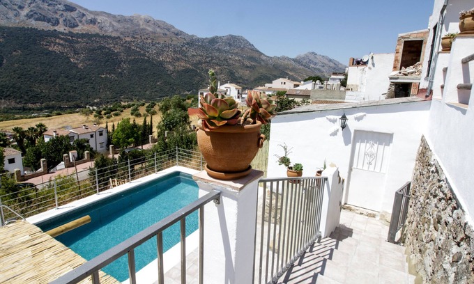 Jimera de Libar Haus | Smaragdpool, private Terrasse, herrliche Aussicht. Haus Recentar.
