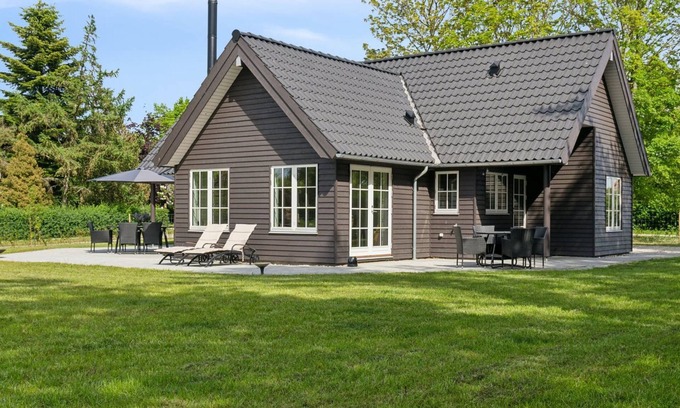 Tranekaer Haus | "Emmalina" - 1.3km from the sea by Interhome