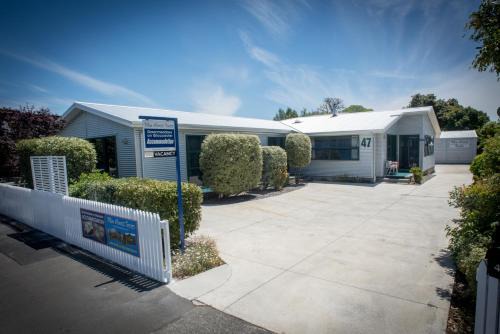 Taradale Hotel | EMotel Napier formally Greenmeadows on Gloucester