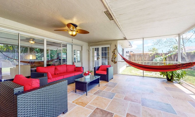 Survey Creek Haus | Enclosed Yard, Covered Porch, & Foosball - Dogs ok