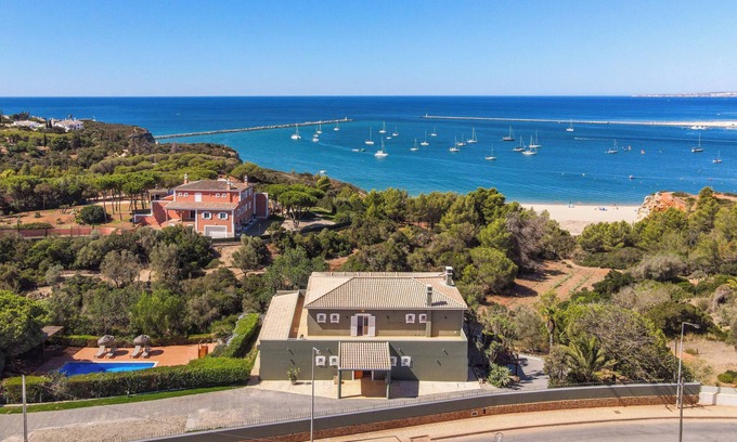 Ferragudo Villa | Encosta da Praia Luxury Villa