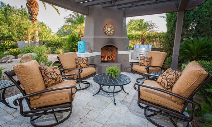 Scottsdale Haus | Nutzen Sie die Sommermonate zu einem günstigen Preis von nur 4.500 pro Monat von Mai bis September.