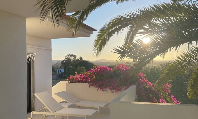 Aldeia das Acoteias Wohnung | Penthouse mit Terrasse und direktem Pool-Zugang in ruhiger und grüner Umgebung
