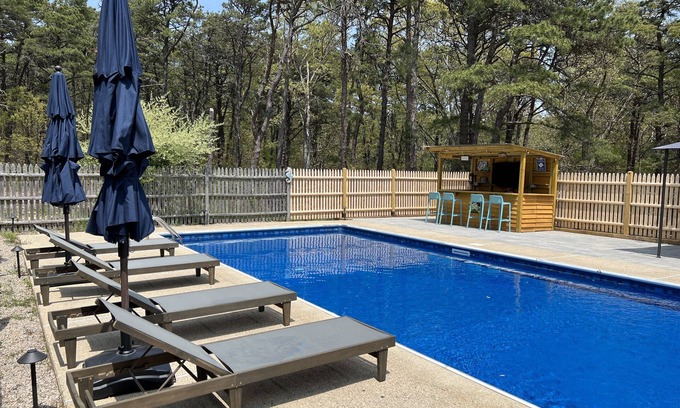 Eastham Haus | ENJOY THE OUTER COD THIS FALL/WINTER! WHERE HOLIDAY MAGIC HAPPENS!