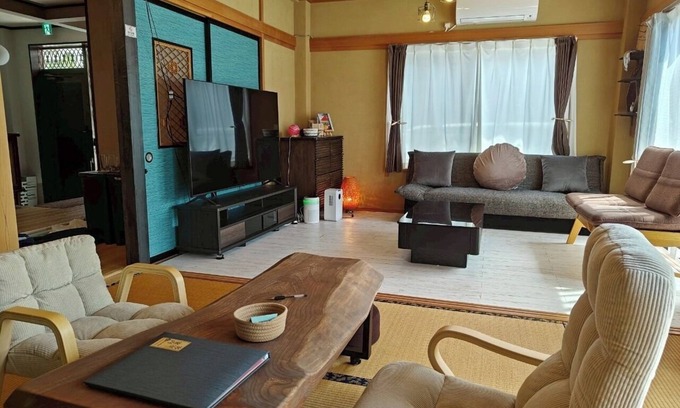 Hedamura Haus | Entire building available for rent Walk to the s/Numazu Shizuoka