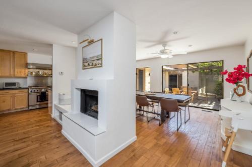 Mesa Haus | Entire Cozy Home With Pool