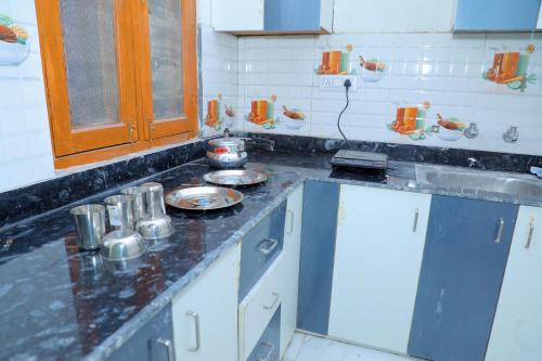 Khattalwada Wohnung | Entire home in Modipuram