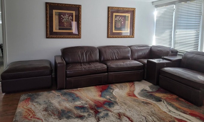 Woods Cross Haus | Entire House Fence Back Yard UPDATED New Furniture