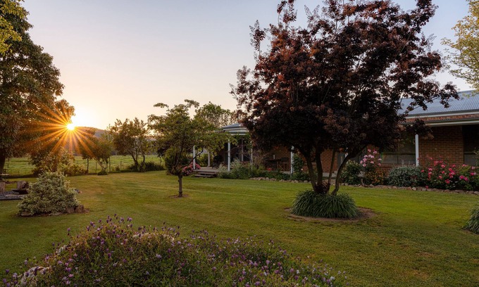 Moyhu Haus | Entire House -The Kingsley, King Valley