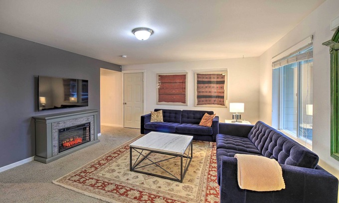 Enumclaw Haus | Enumclaw Home - 60 Mi to Mount Rainier!