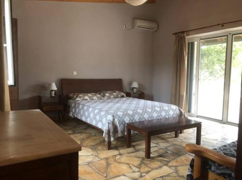 Gargaliani Haus | Epicurus beach cottage