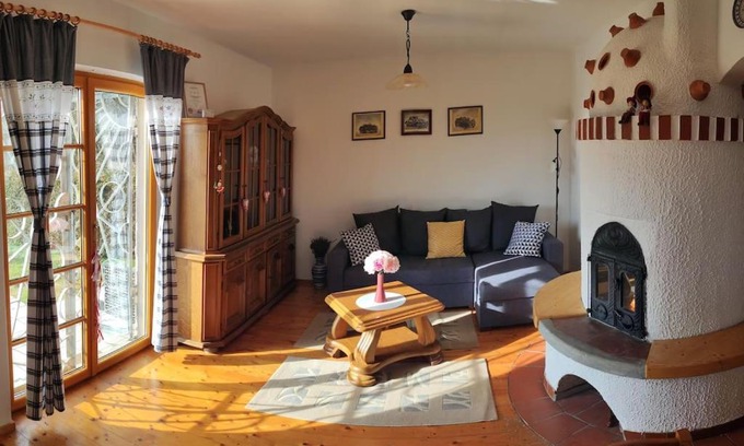 Kehidakustany Haus | Erdőszélén Házikó Vendégház