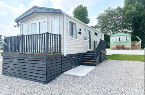 Capernwray Haus | Escape in Carnforth Lodge - Sleeps 5