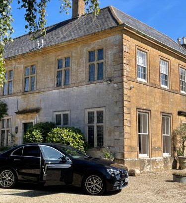 Ash Haus | Escape to Ash House 18th Century Manor in Somerset