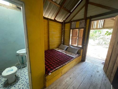 Ranong Kabine | Eternal Forest Beach Bar&Bungalow