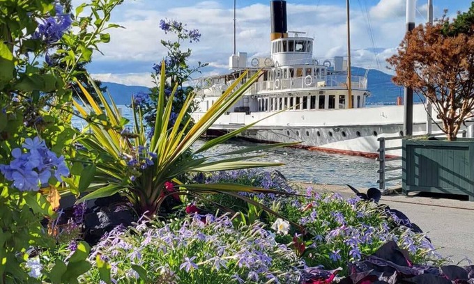 Maxilly-sur-Leman Wohnung | Evian/Maxilly: Beautiful fully renovated apartment on the shores of Lake Geneva