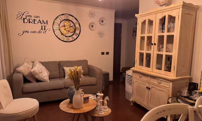 Las Condes Wohnung | Excelente Ubicación y Confort.