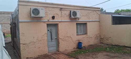 Canada de Gomez Haus | Excelente Ubicación con Cochera Privada