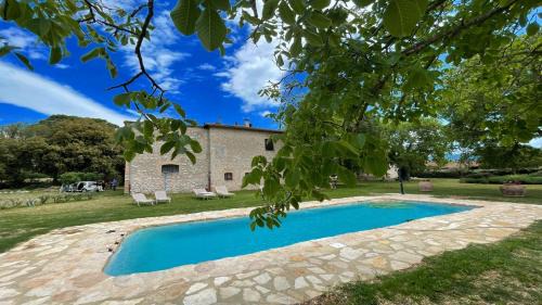 Poreta Haus | Exclusive Pool-open All Year-spoleto Biofarm-slps 8-village shops, bar1 km 5