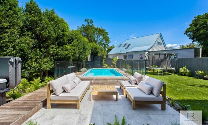 St. Heliers Haus | Executive Home W/Spa & Pool