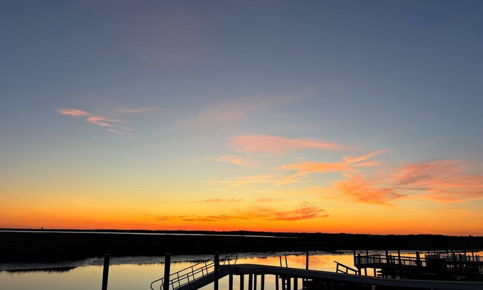 Cape May Court House Haus | Experience Golden Hour- A Charming Bayfront Home, Minutes to Stone Harbor