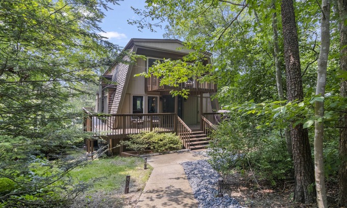 Basye Haus | Bergchalet auf dem Bryce Golfplatz & Skigebiet