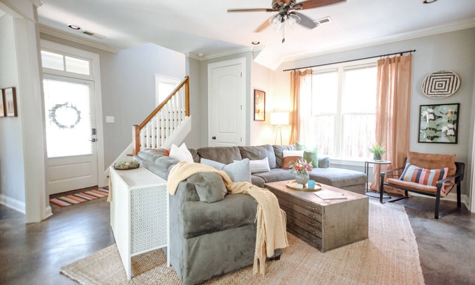 Cooper-Young Historic District Haus | Experience the Best of Midtown Memphis at Elzey House