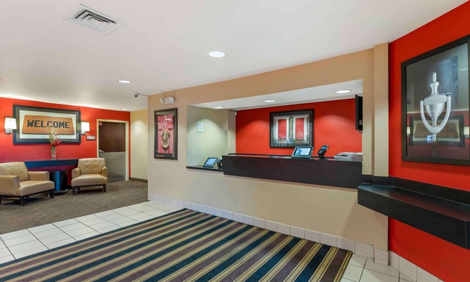 Crosswoods Hotel | Extended Stay America Select Suites - Columbus - Worthington