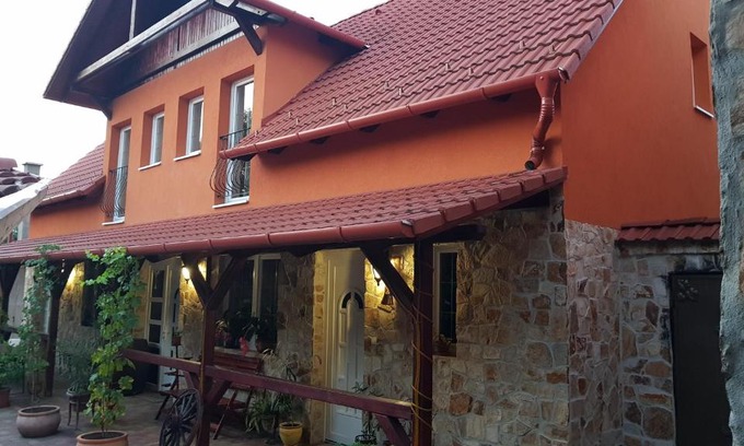 Verpelet Haus | Főczény Pince és Vendégház