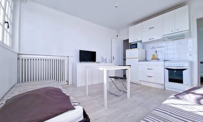 Trappes Wohnung | F 2.b.2 Avec 4 Lits Part