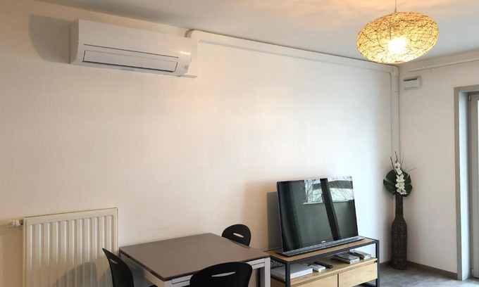 Neudorf Est Wohnung | F2 côté UGC climatisé plein centre parking gratuit