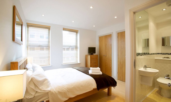 Newbury Wohnung | Fab 2 Bed 2 Bath apt w / Parken Pelican Hse Newbury