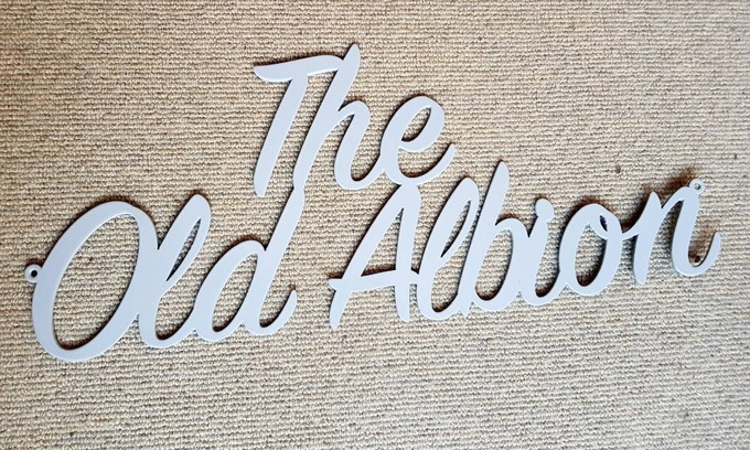 Ainley Top Wohnung | Der alte Albion. Begrüßen Sie Sie mit einem intelligenten Farbspektrum