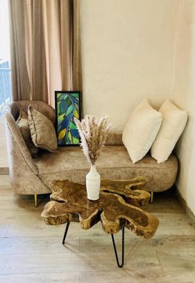Ramgarh Wohnung | Family Room with Skydeck