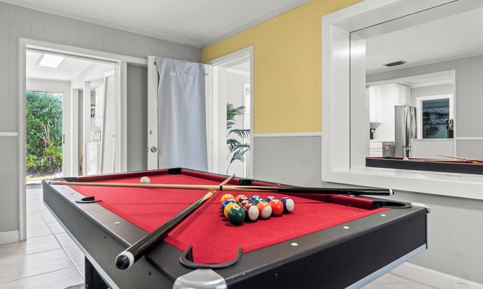 Croissant Park Haus | Family Vacation Gem: 5 Min to Airport, 15 to Beach