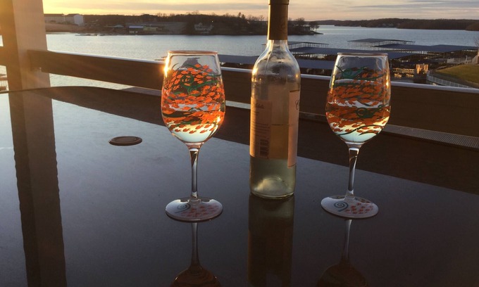 Osage Beach Eigentumswohnung | Fantastische 2BR 2 BA Waterfront Condo am Lands End, Osage Beach!