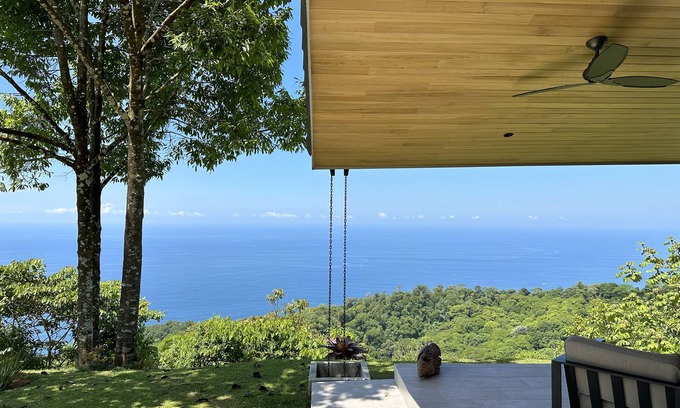 Dominical Haus | Fantastic Ocean View Villa