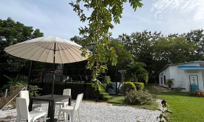 Sonson Kabine | Farm with swimming pool 5 min from Hacienda Napoles Serene Mountain in Doradal