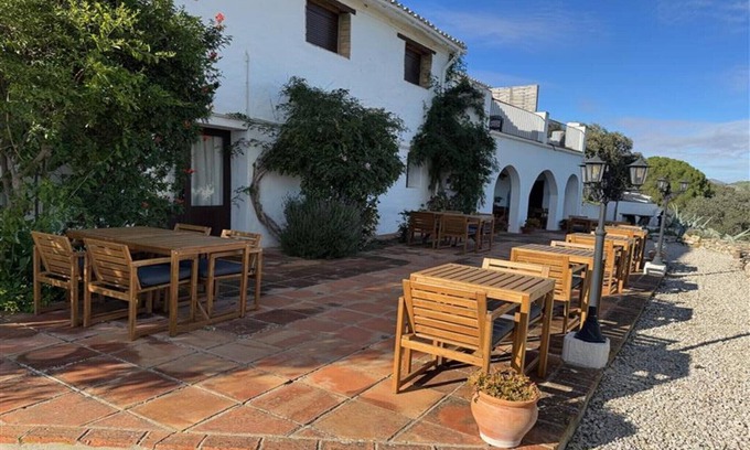 Algamitas Haus | Geräumiges Ferienhaus mit Pool