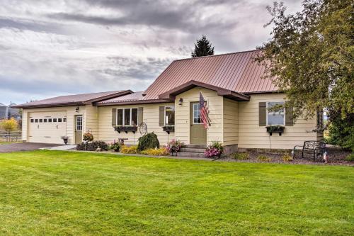 Grangeville Haus | Farmhouse in Country Setting Near Gravity Hill