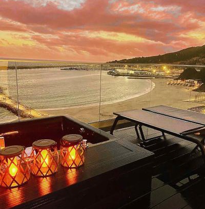 Sesimbra Wohnung | Feel So Good Apartment with Sea View & Jacuzzi