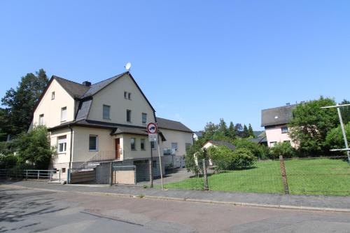 Idar-Oberstein Wohnung | Ferienwohnung Aquamarin