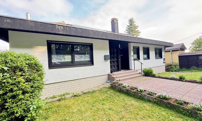 Schwarzerden Wohnung | Ferienwohnung Soonwald-Blick - Appartement/Fewo, Bad, WC, neuwertig