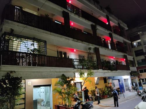 Kammanahalli Haus | Fernandes Complex