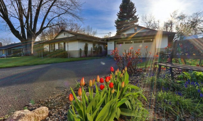 Walla Walla East Haus | Fernhaven · Fernhaven welcomes you